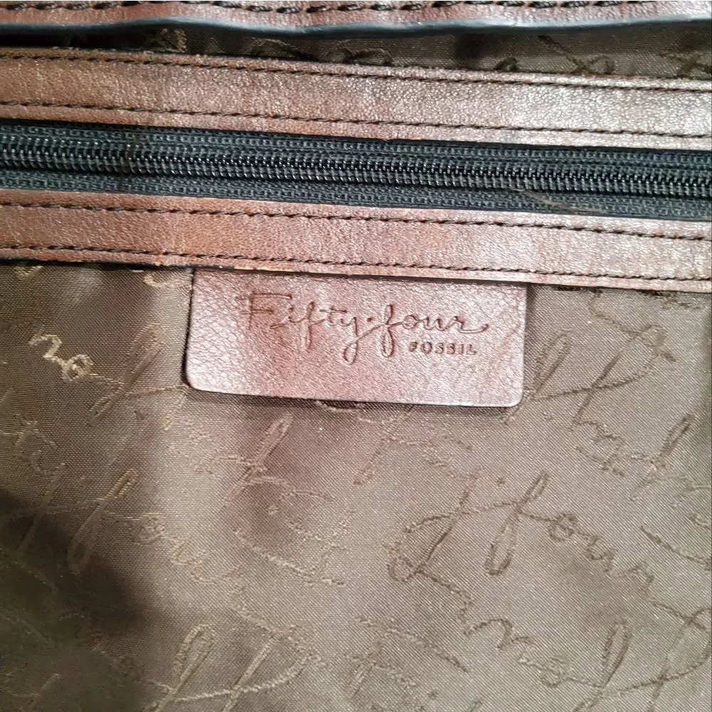 Fossil chocolate brown