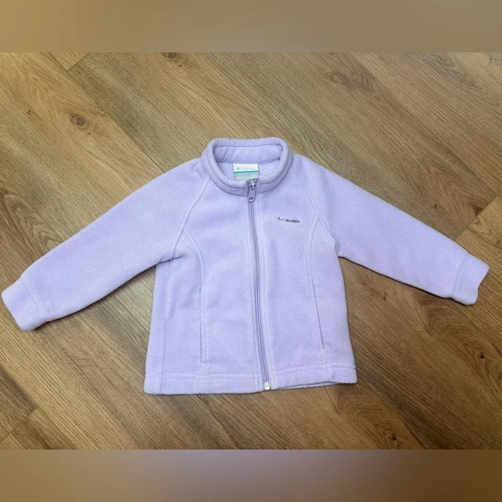 Columbia Light‎ Purple Fleece Jacket