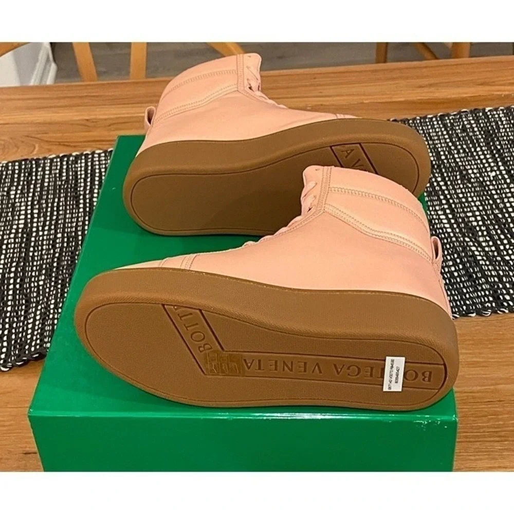 BOTTEGA VENETA NAPPA LEATHER THE QUILT 667143‎ HIGH-TOP Women's Sneakers EUR-39