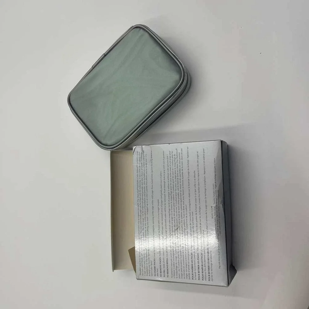 New In Box Mary Kay Color ID Refillable Color Edition Case‎ & 2 Refillable Pages