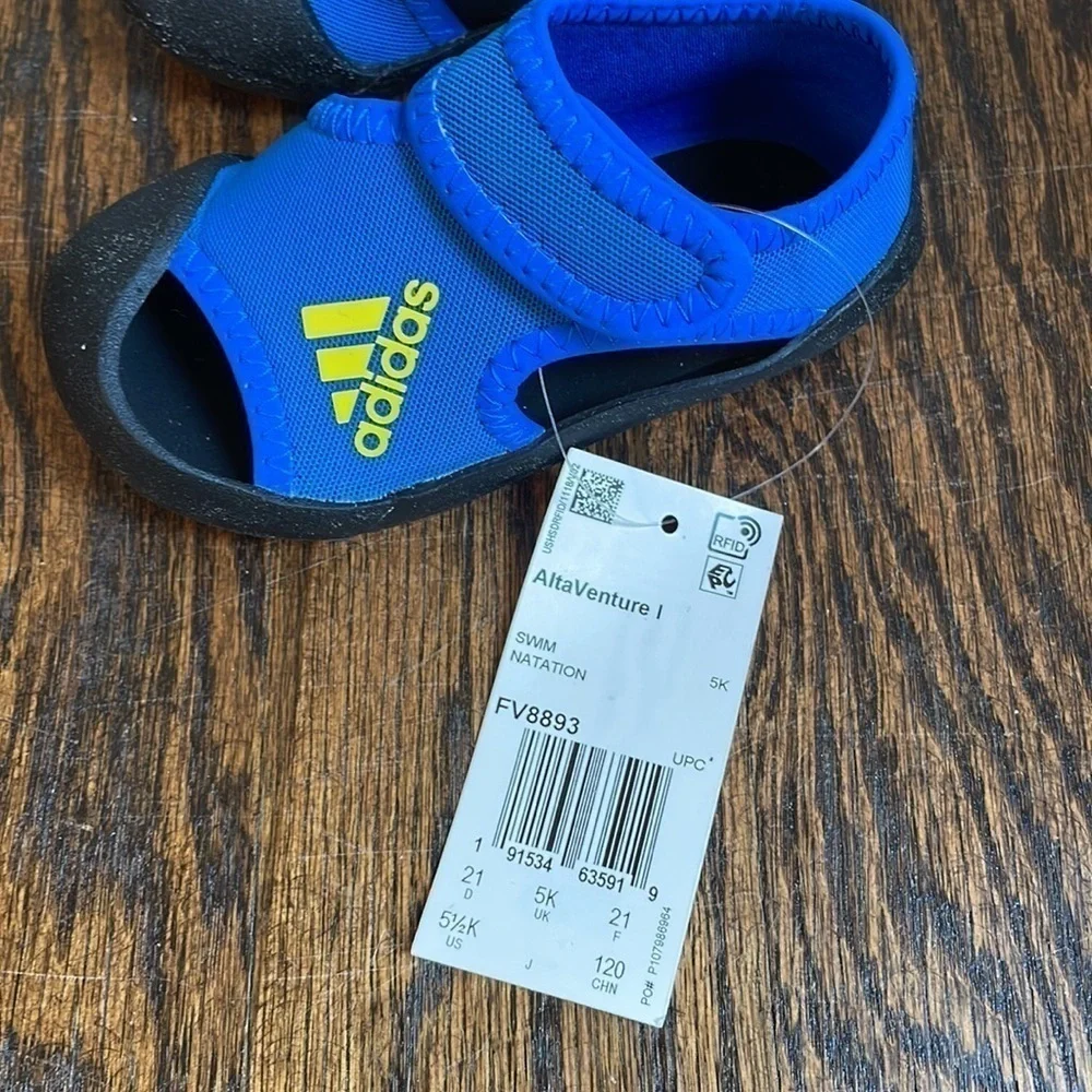 adidas tags their slippery