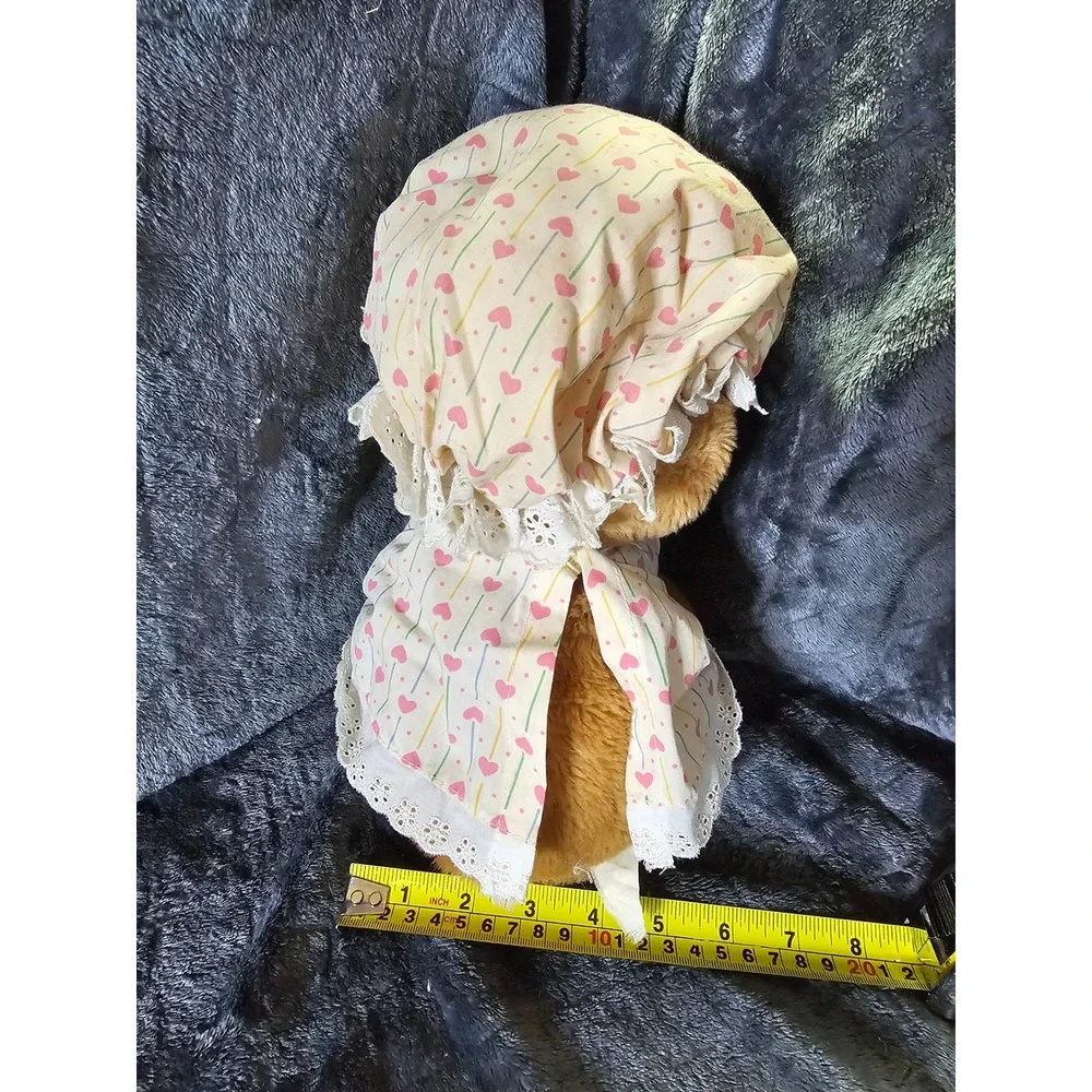 Fisher-Price Sleepytime Girl Bear with Cap & Gown 12