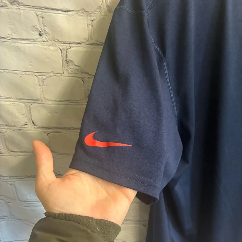 Nike one tiny