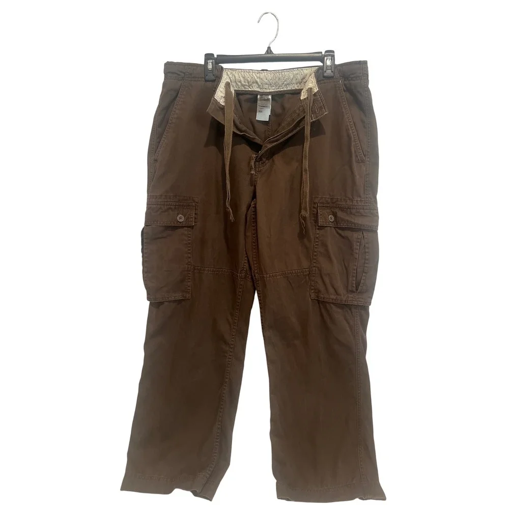 The North Face utility 28 pockets