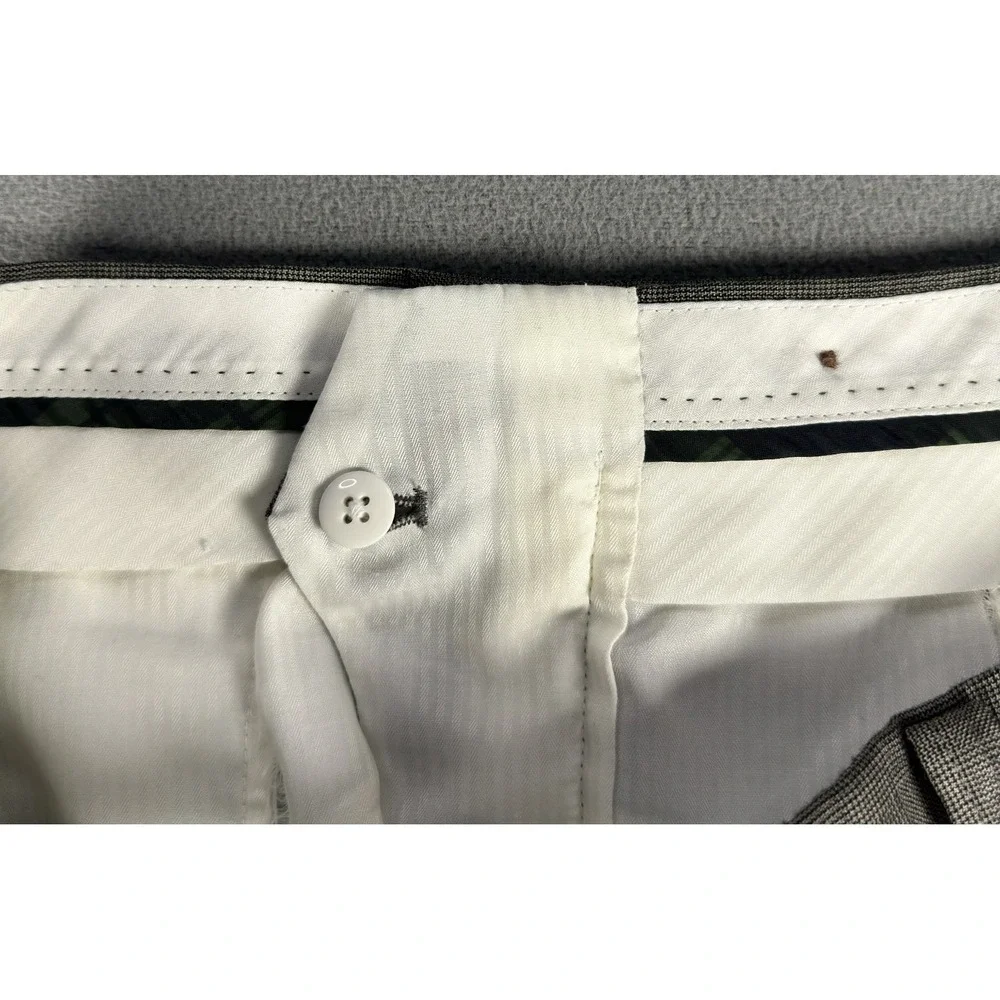 Lauren Ralph Lauren item lauren