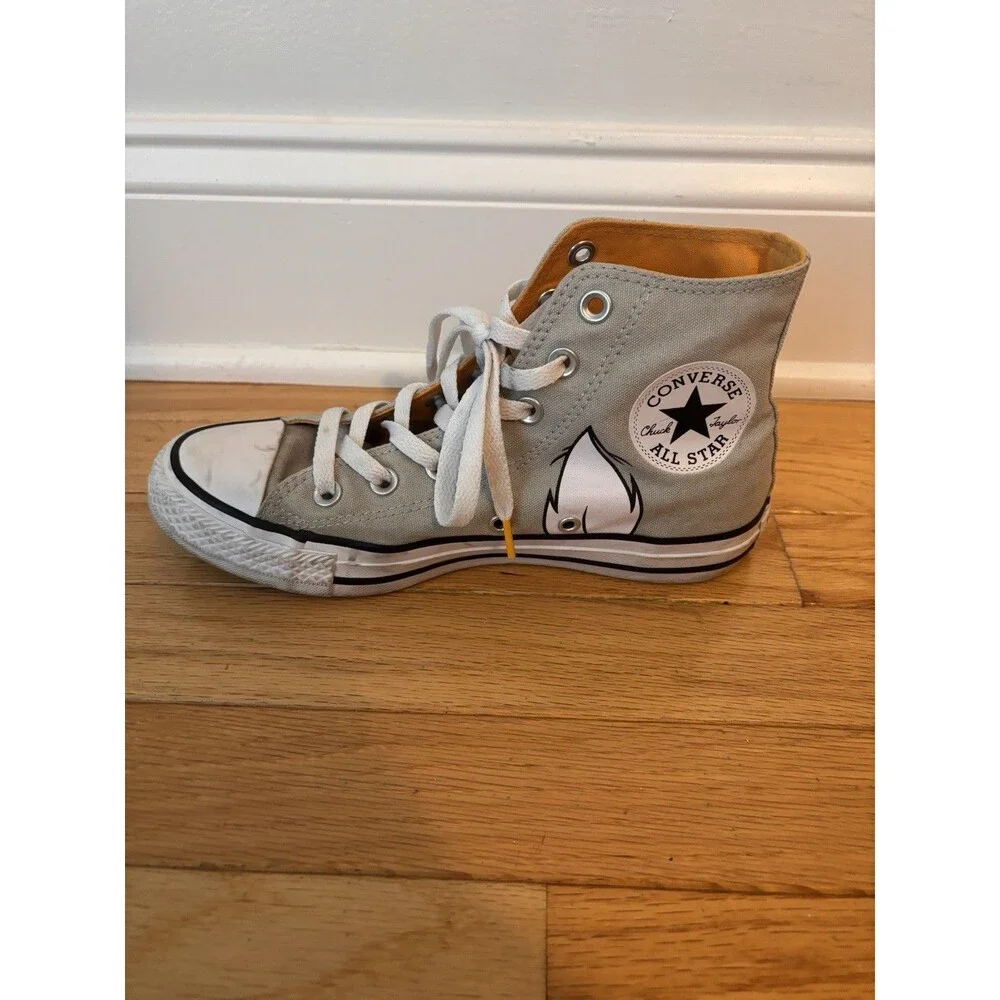 Converse looney tunes