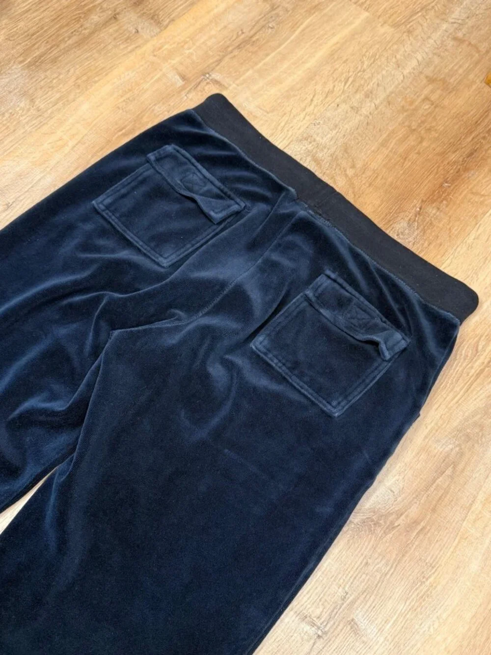 Y2K Bebe Navy Velour Flare Pants Womens Drawstring Waist Rhinestone Logo Back Po