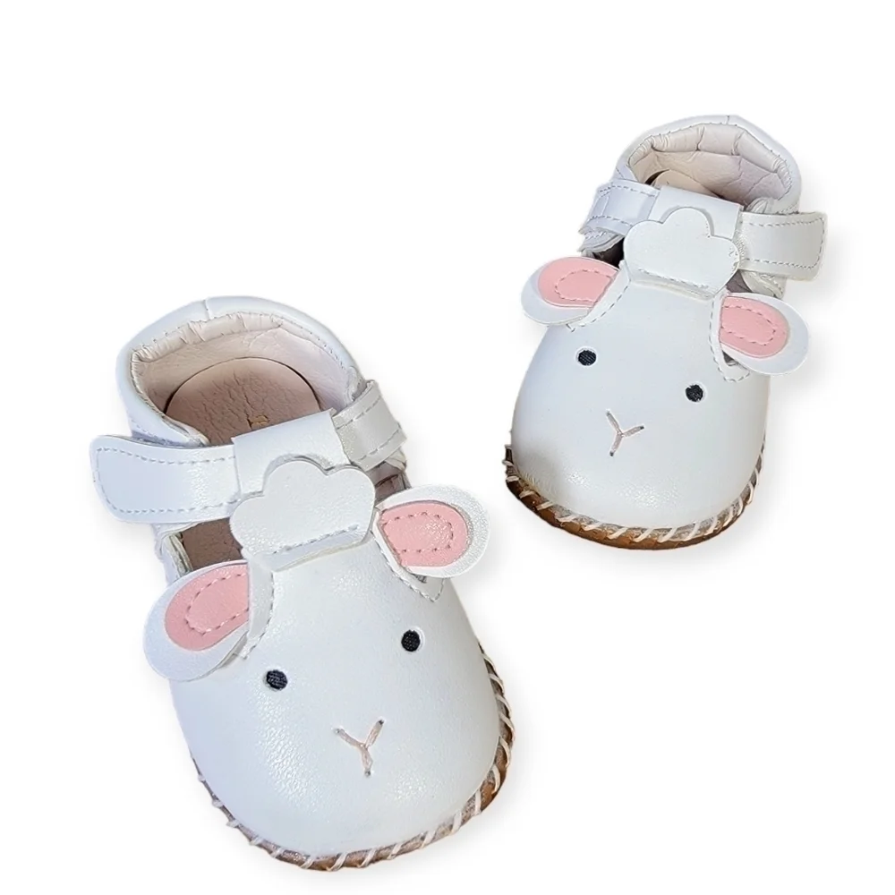 Mai Do Duo white Bunny Rabbit Baby Shoes First Walker Non Slip Size 15 / 7-8 mo.