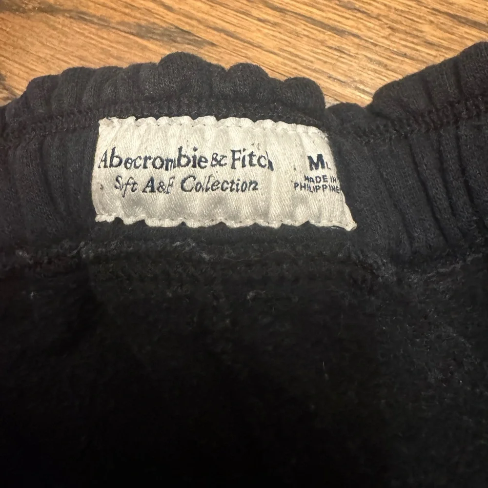 Abercrombie & Fitch comfortable cozy
