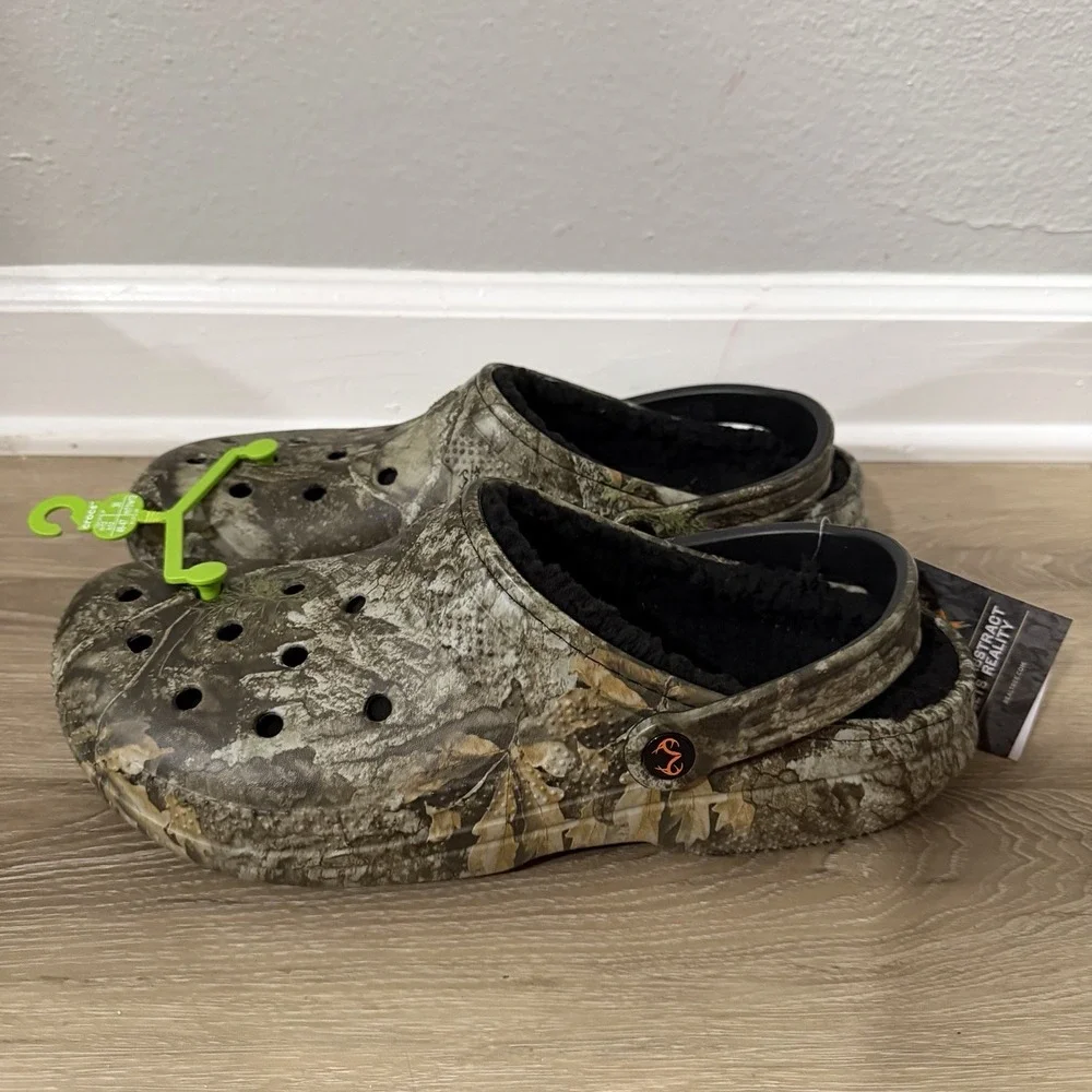 CROCS brand new
