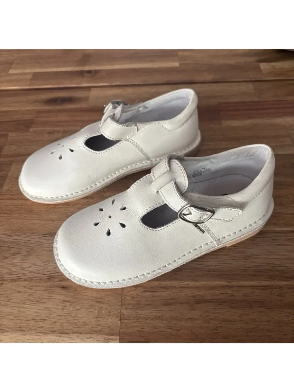 LAmour good preowned