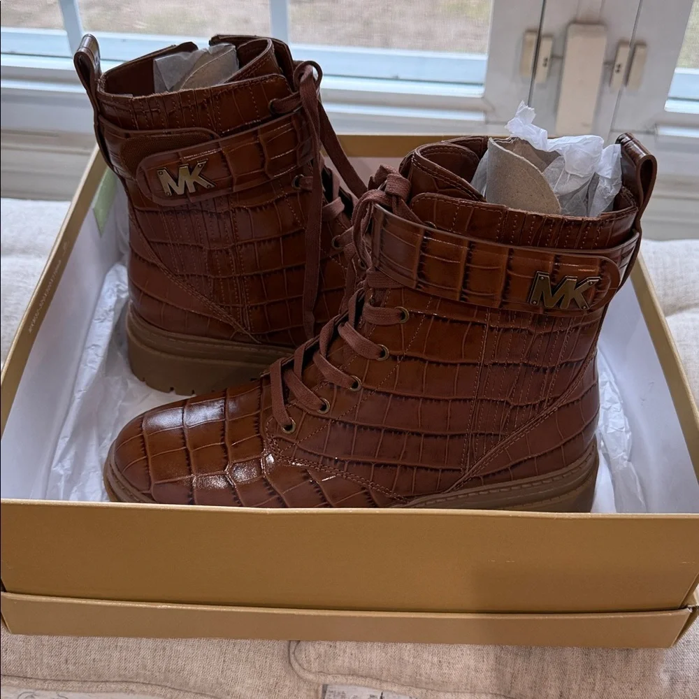 Michael Kors absolutely new
