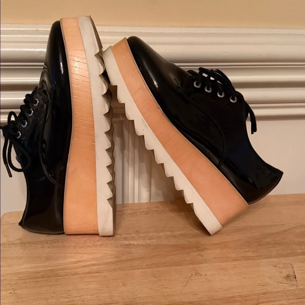 Aldo elegant black