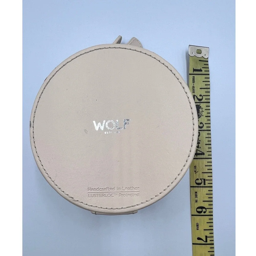 WOLF round jewelry
