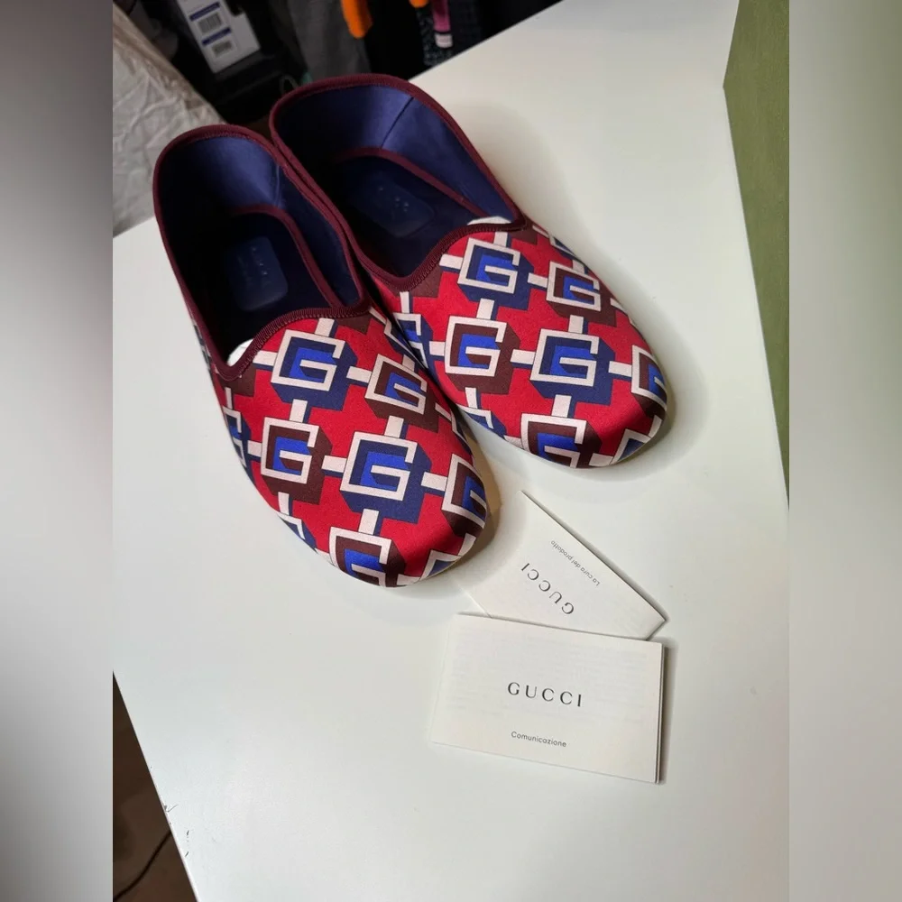 Gucci Red Satin Voyage Geometric G Print Slipper Shoes New $570