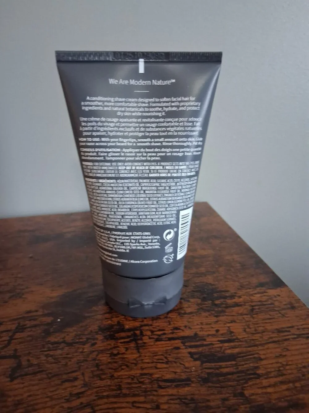 Monat men shave