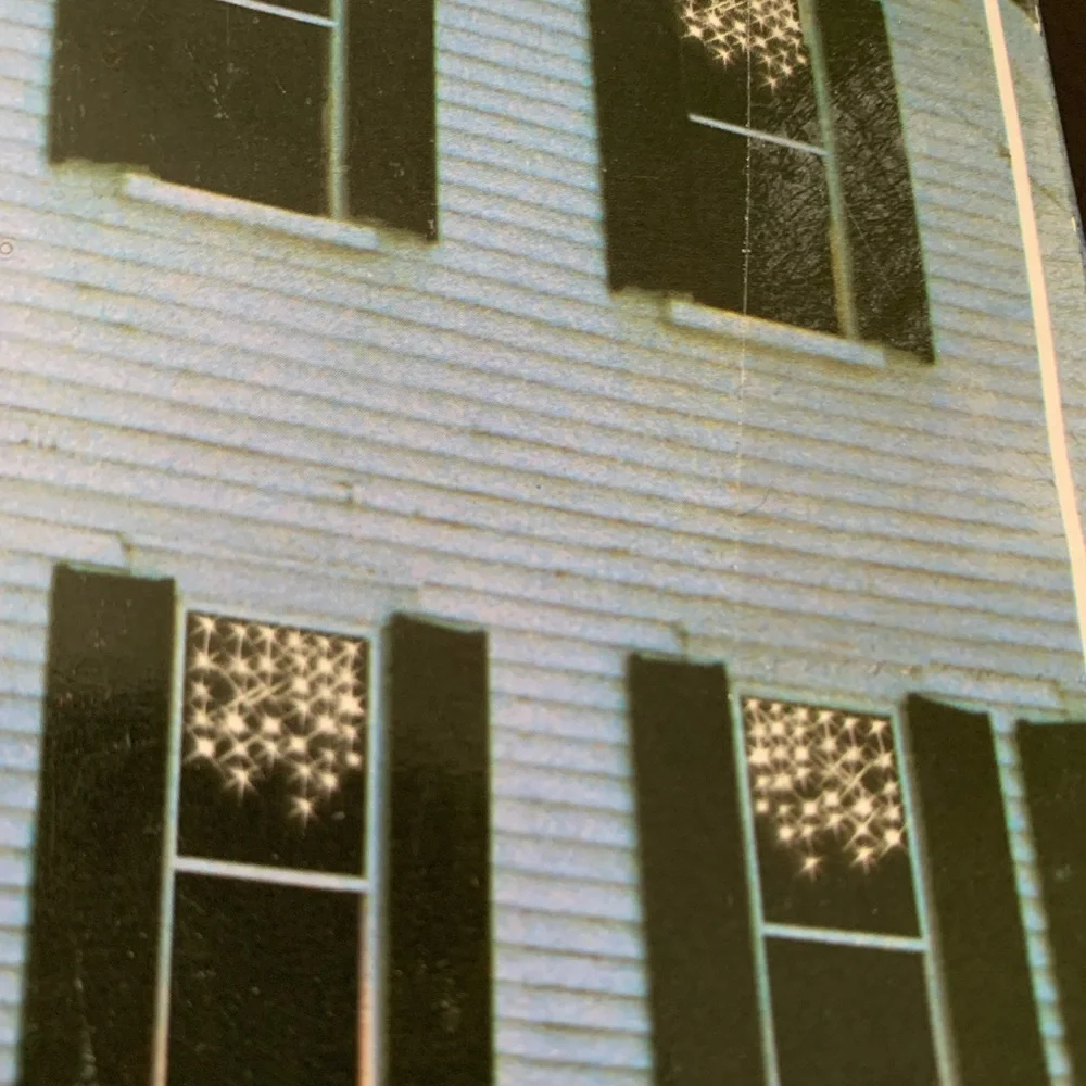 Santa Trim Window - Cicles 50 Clear String Lights Indoor Hanging Icicles 32
