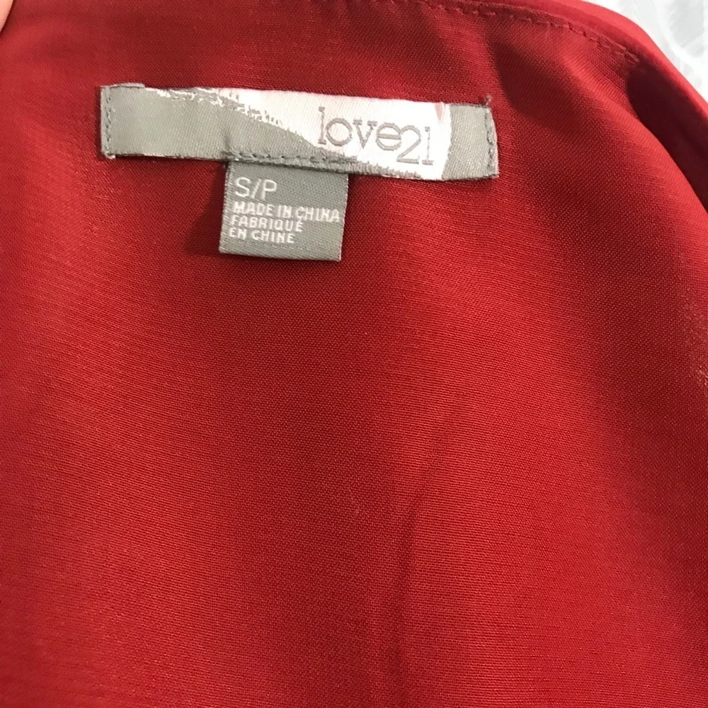 Forever 21 cut out