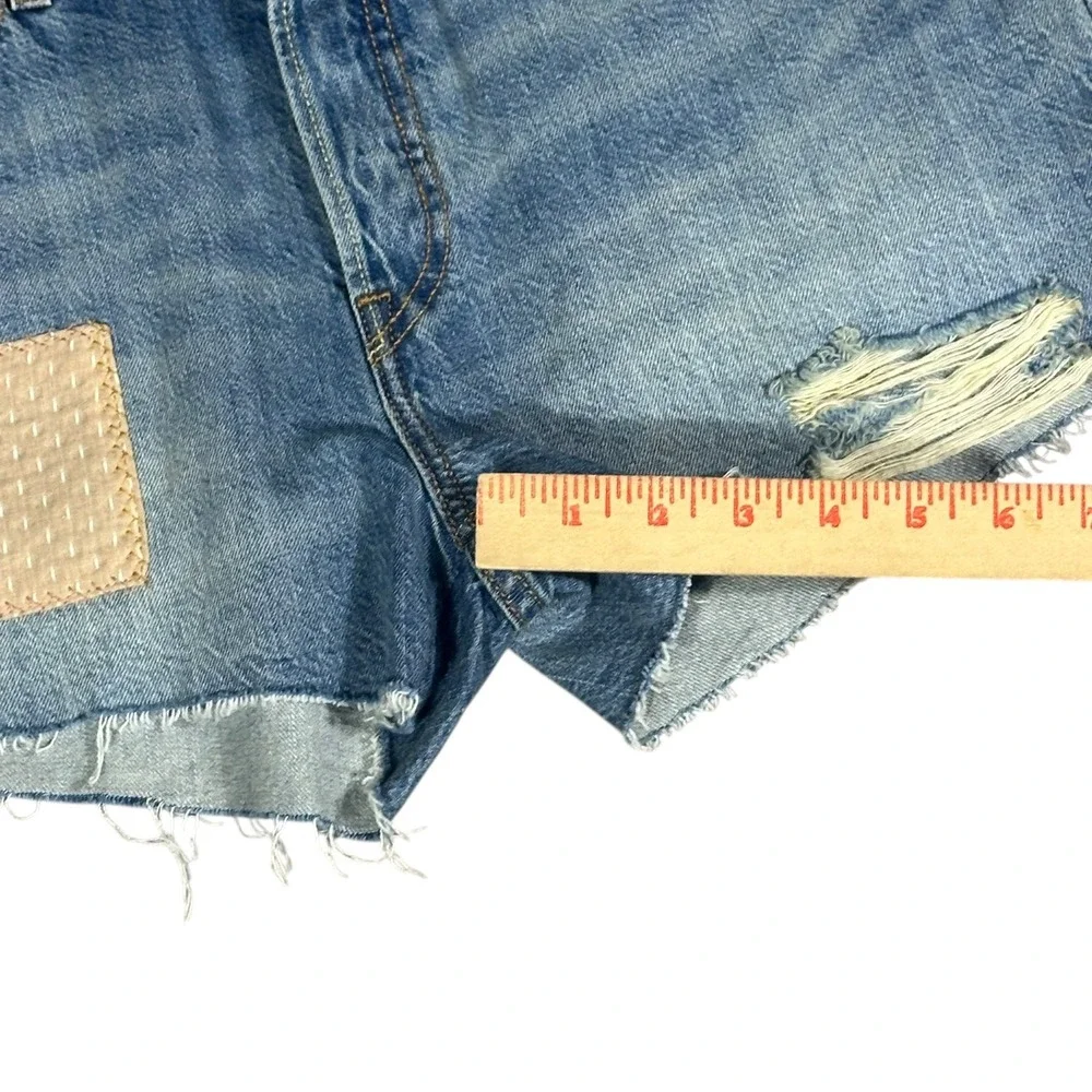 Levis textured feel artisanal