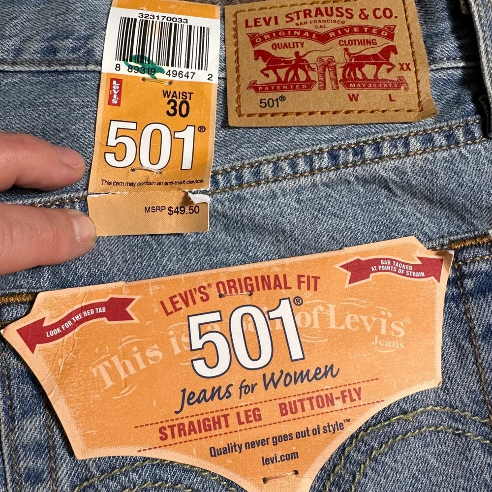 Levis summer high
