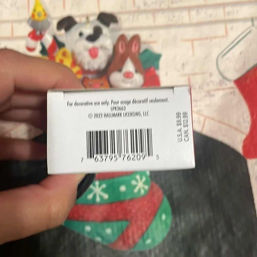 Hallmark nwt 2022