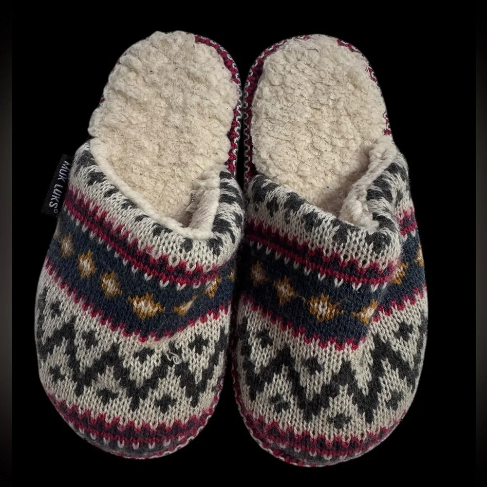 MUK‎ LUKS Slippers sz2/3 Multicolor Knitted Cozy Homewear ks5