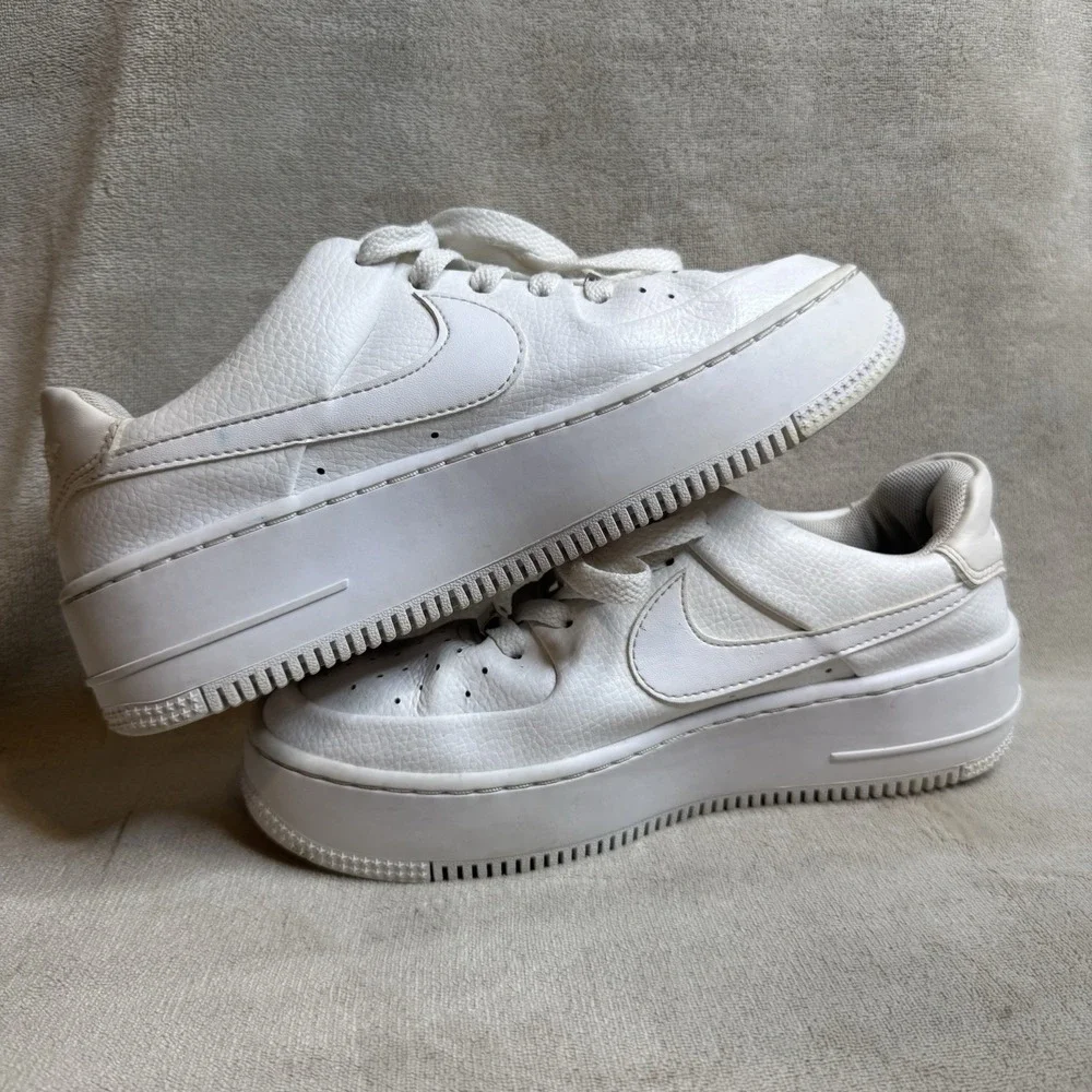 Nike Air Force 1 Sage AR5339-100 Triple White Low Top Women's Sneaker Size 6.5