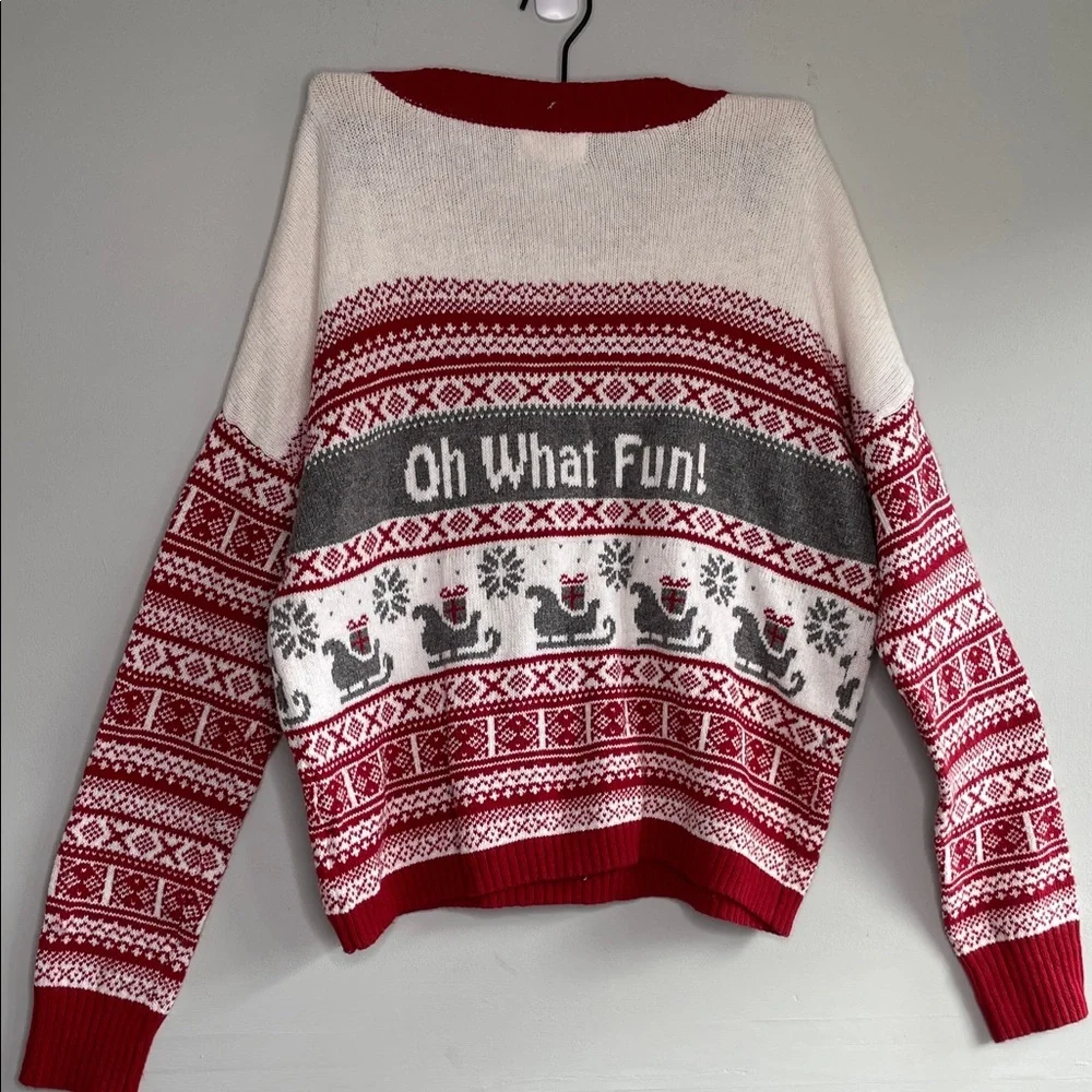 Kaisely charming sweater