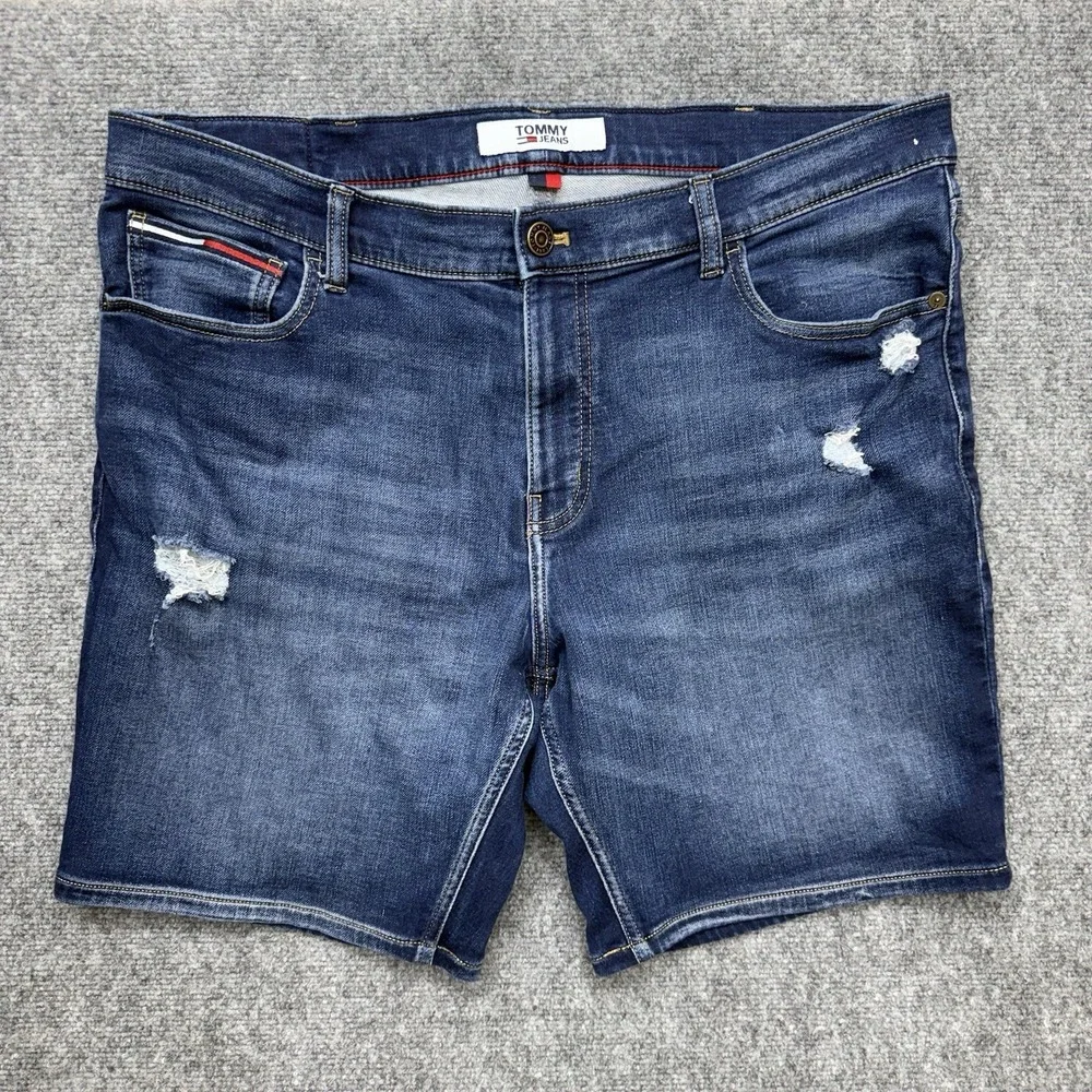 Tommy Hilfiger Jean Denim Shorts Men's size 38 38x8 distressed