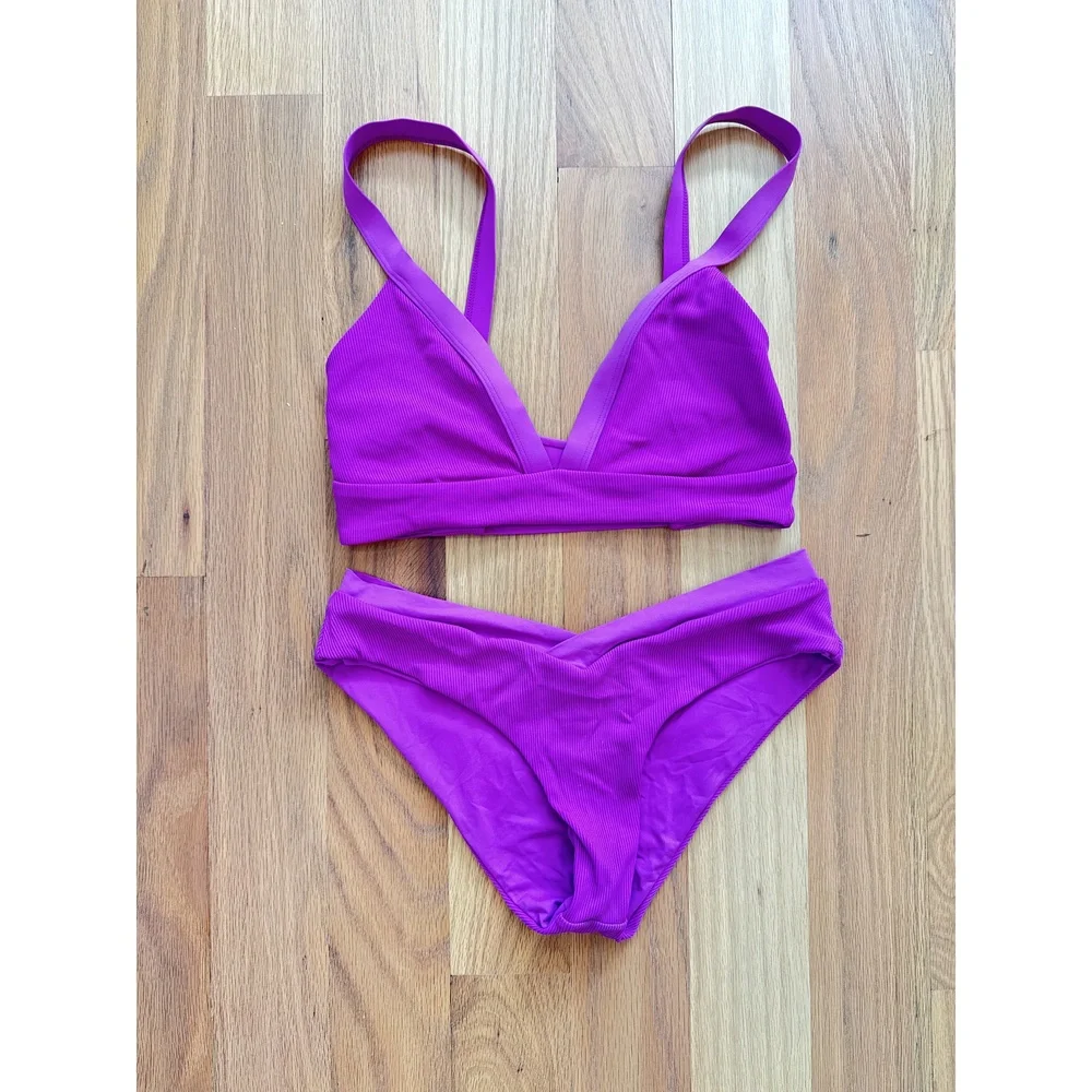 L Space Pratt Bikini Set Triangle Top High Cut Bottom - both size M