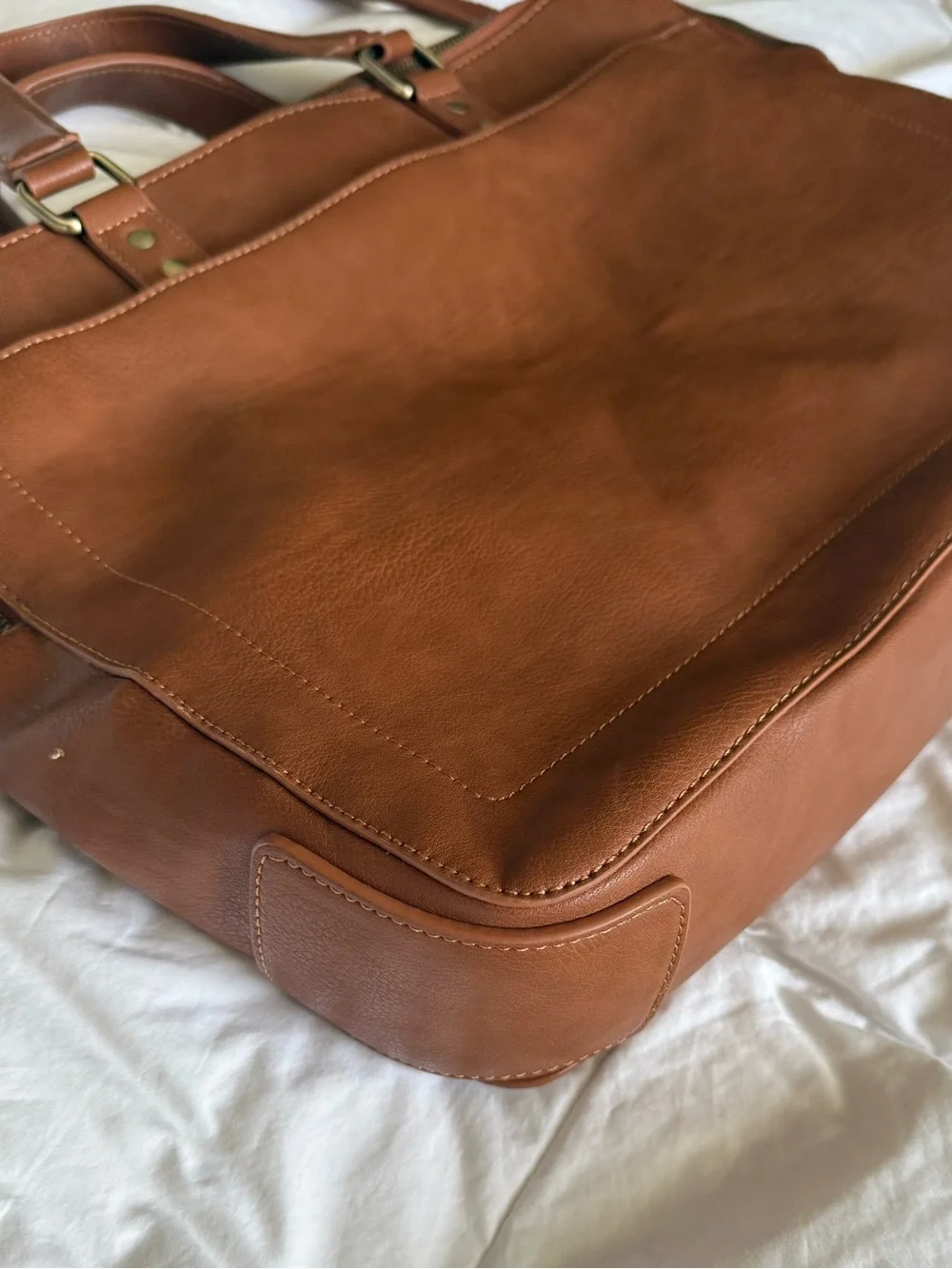 Tan Genuine Leather Men's Briefcase with Shoulder Strap