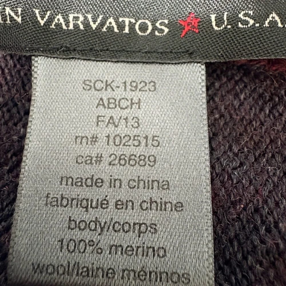 John Varvatos elegant scarf