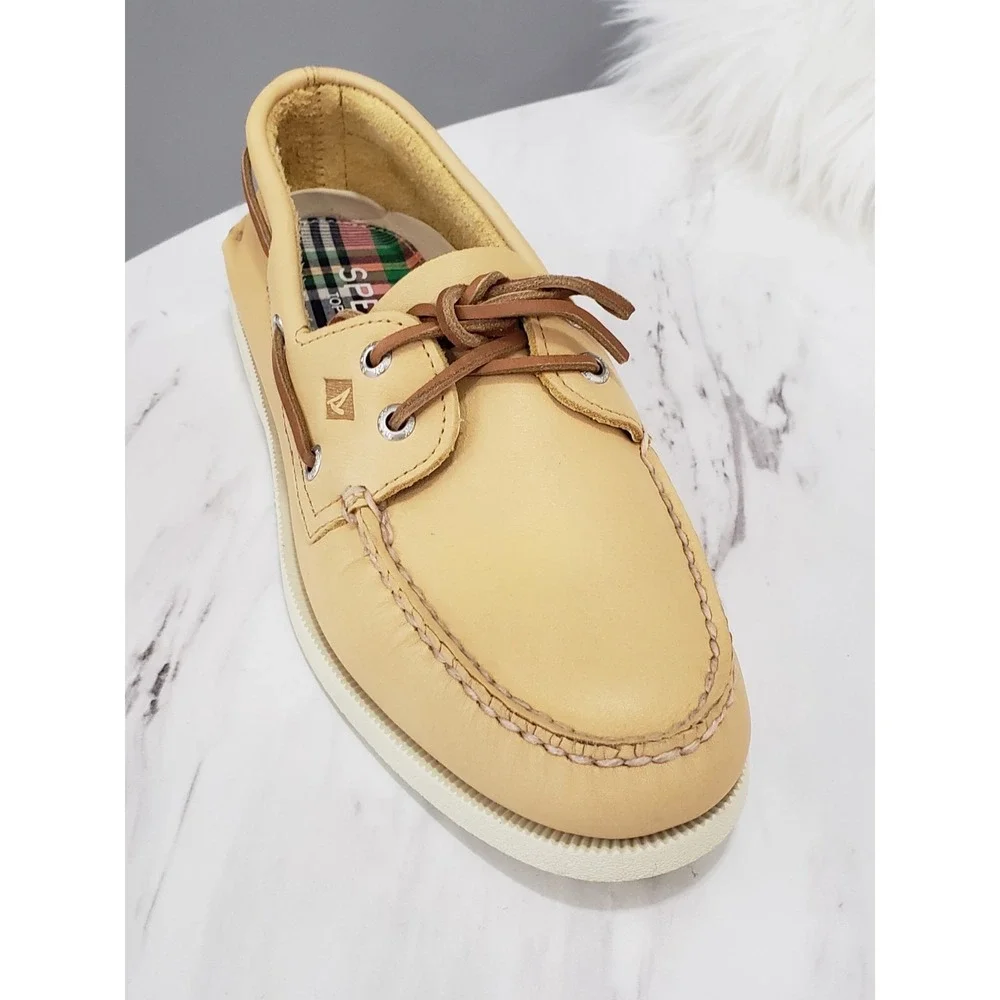 Sperry shoes are