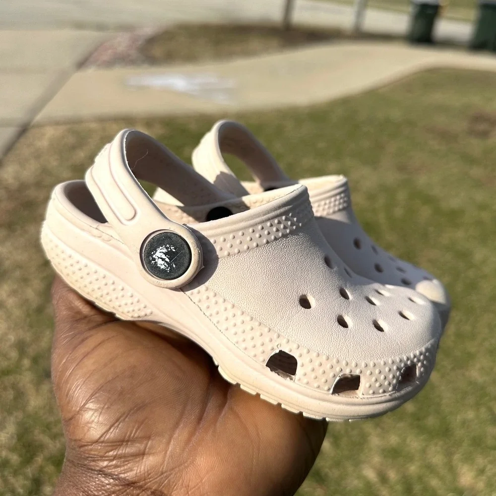 Crocs‎ Classic Kids Clogs Size 7 Sandals