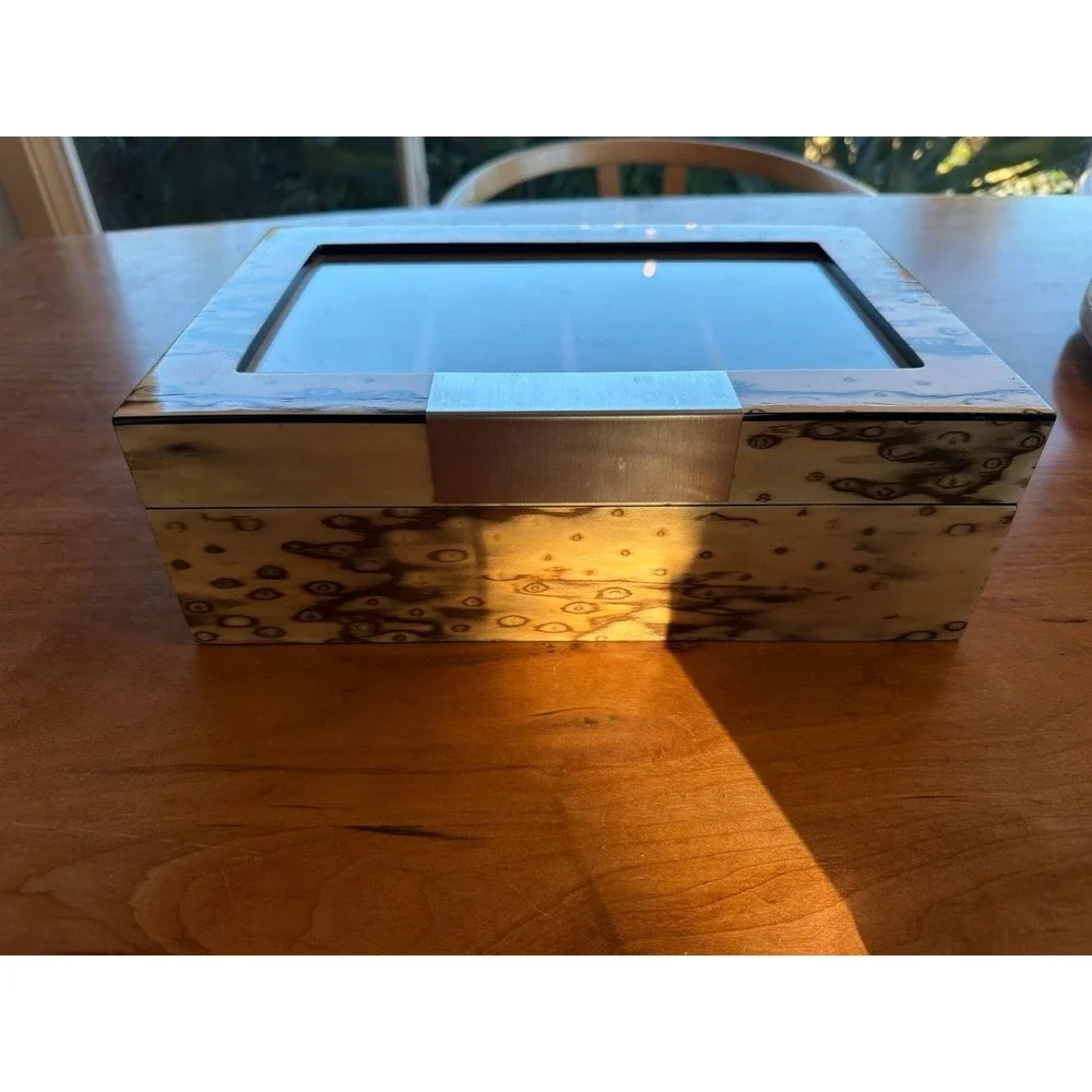 The Unbranded Brand handcrafted burl