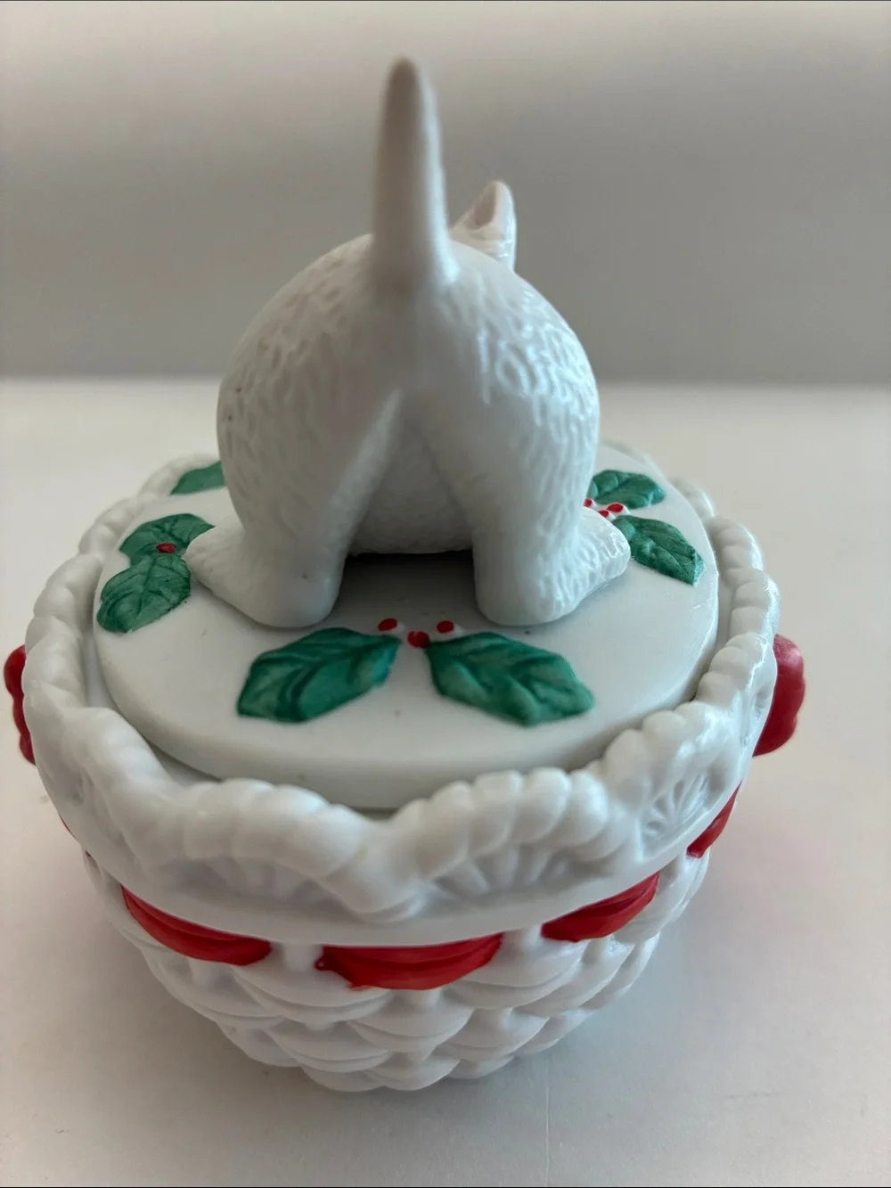 Lefton White Cat Trinket Box with Red Bows and Green Holly