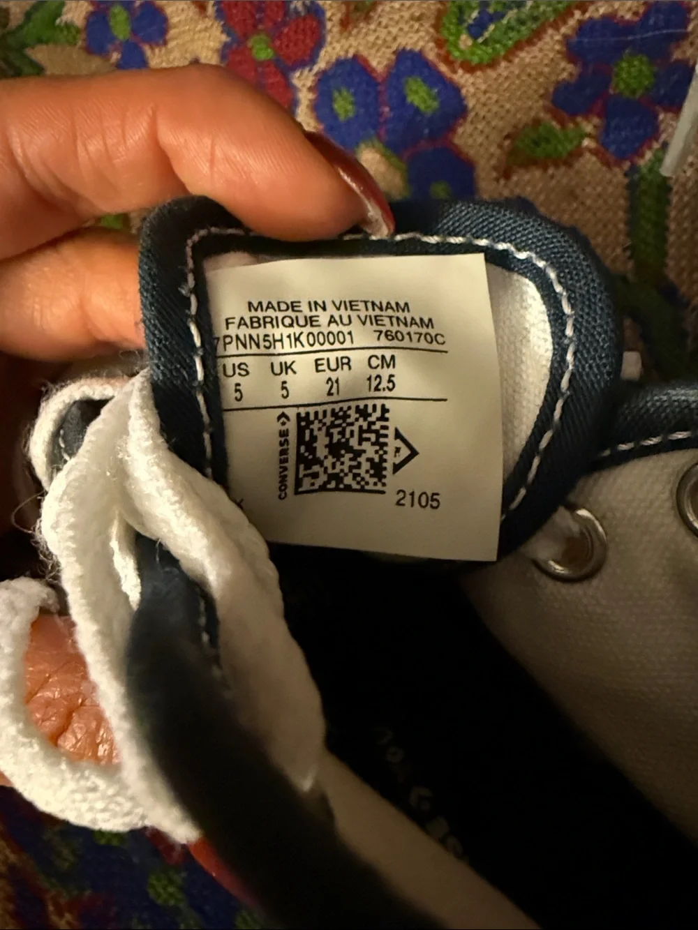 Converse very good