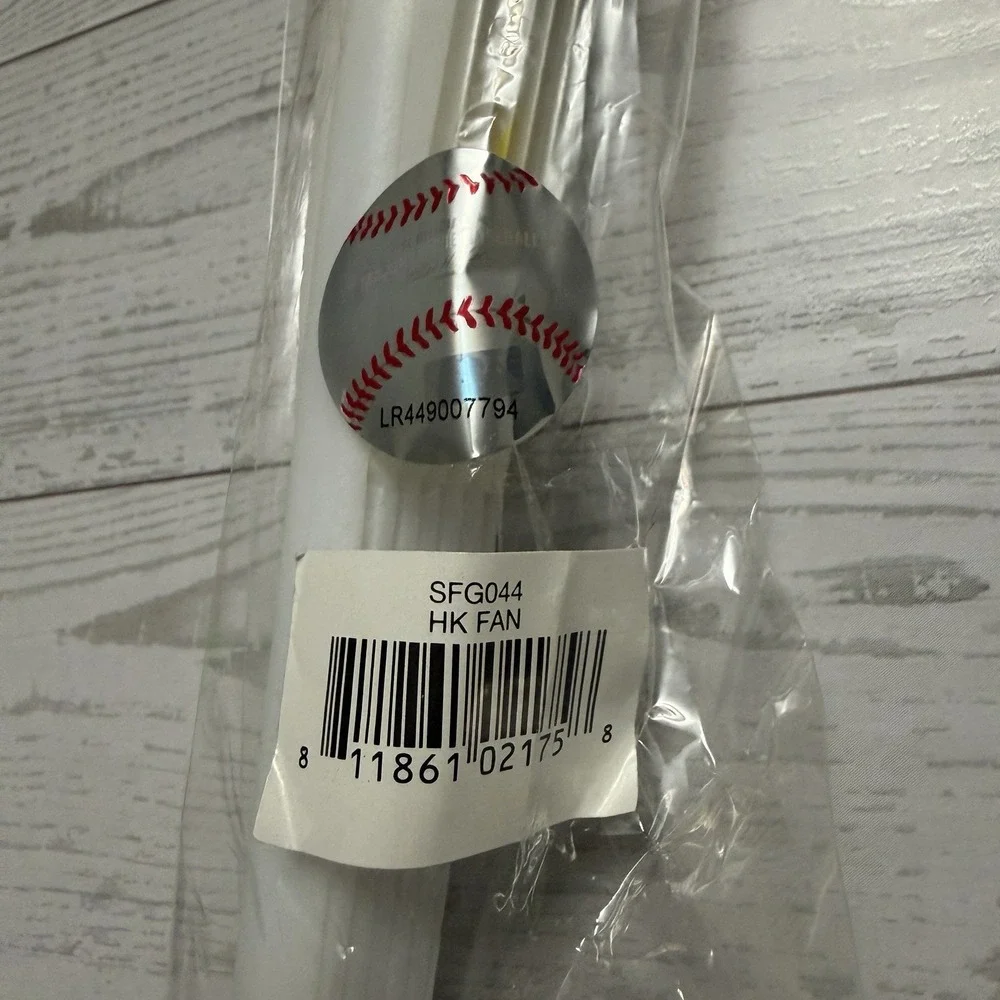 Sanrio / MLB brand new