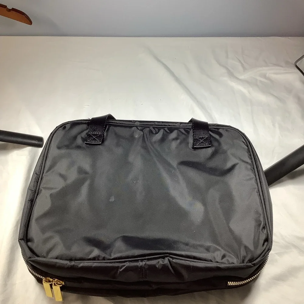 The Unbranded Brand this black