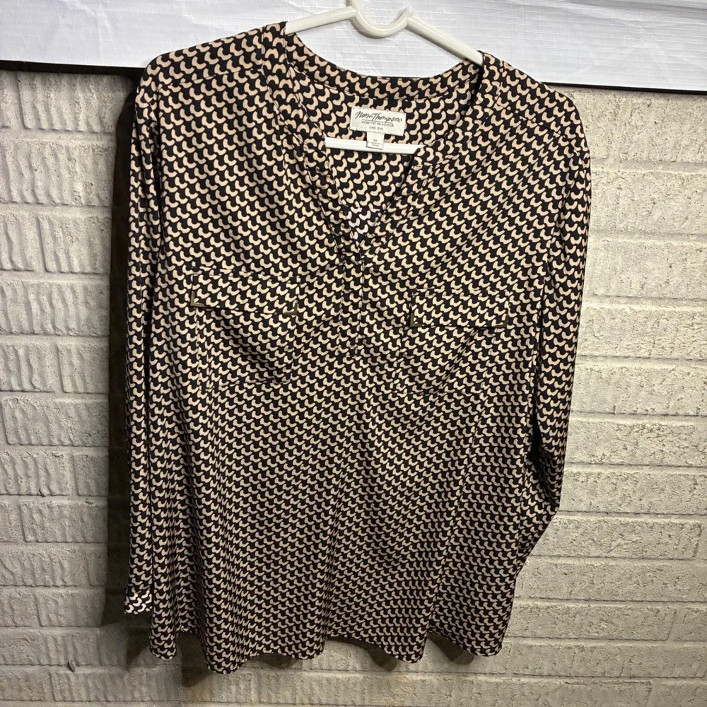 Norm Thompson Plus Size 1X Black Beige Geometric Print Long Sleeve Top‎