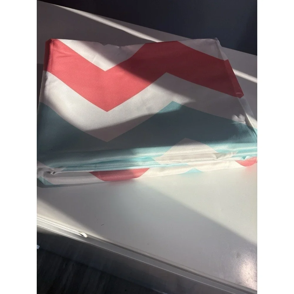 White Cross chevron print