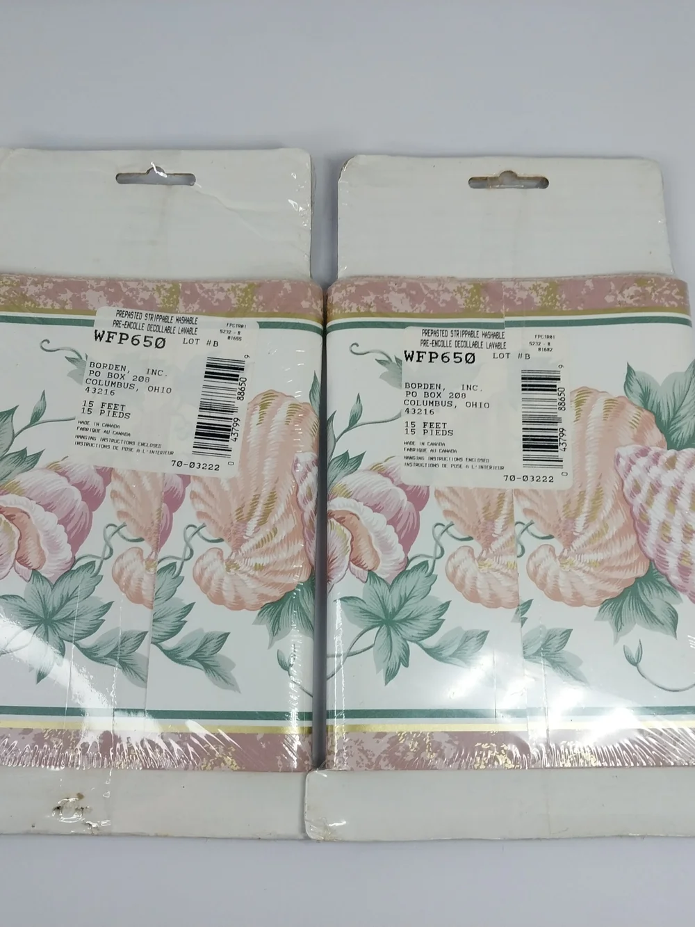 Bordenstyle floral seashell