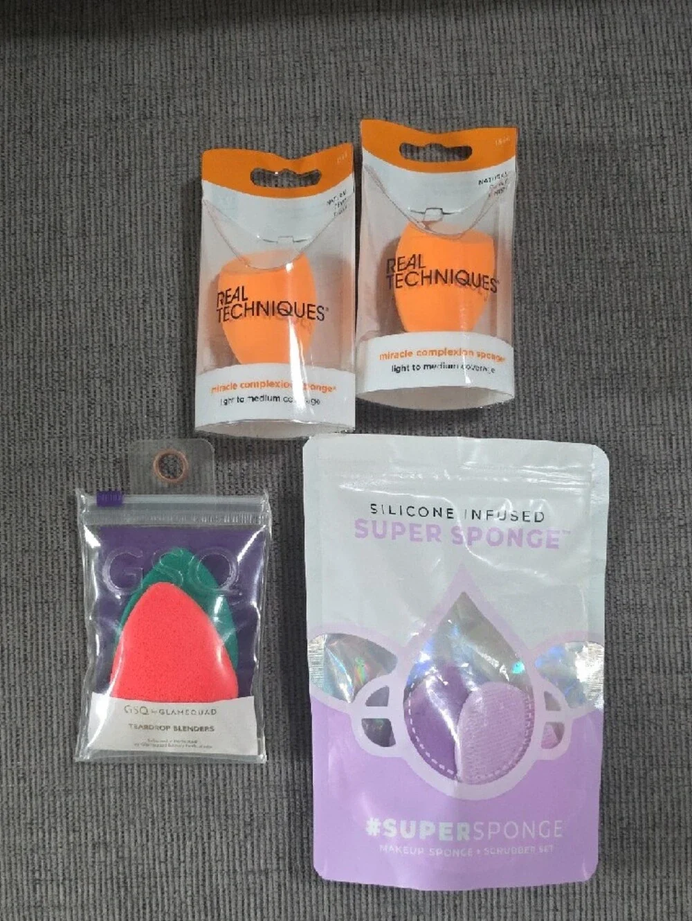 Real Techniques & BS Mall include color sealed