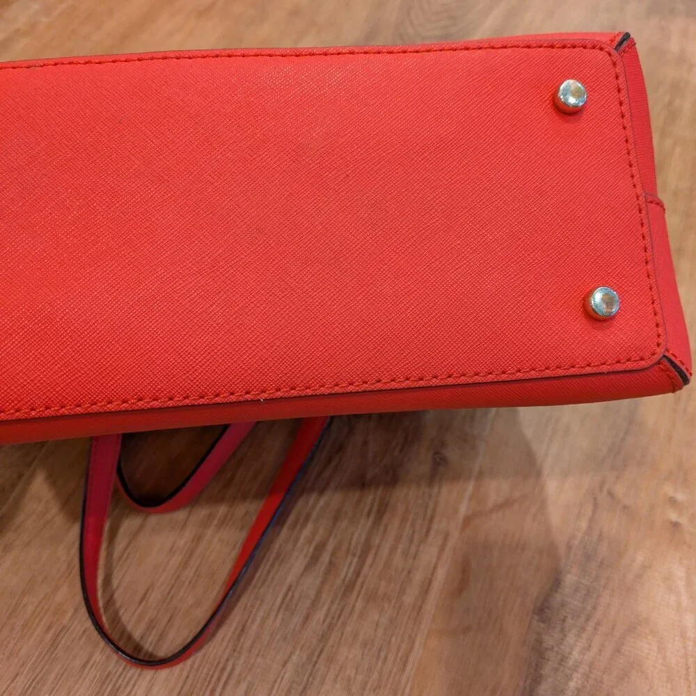 kate spade beautiful red