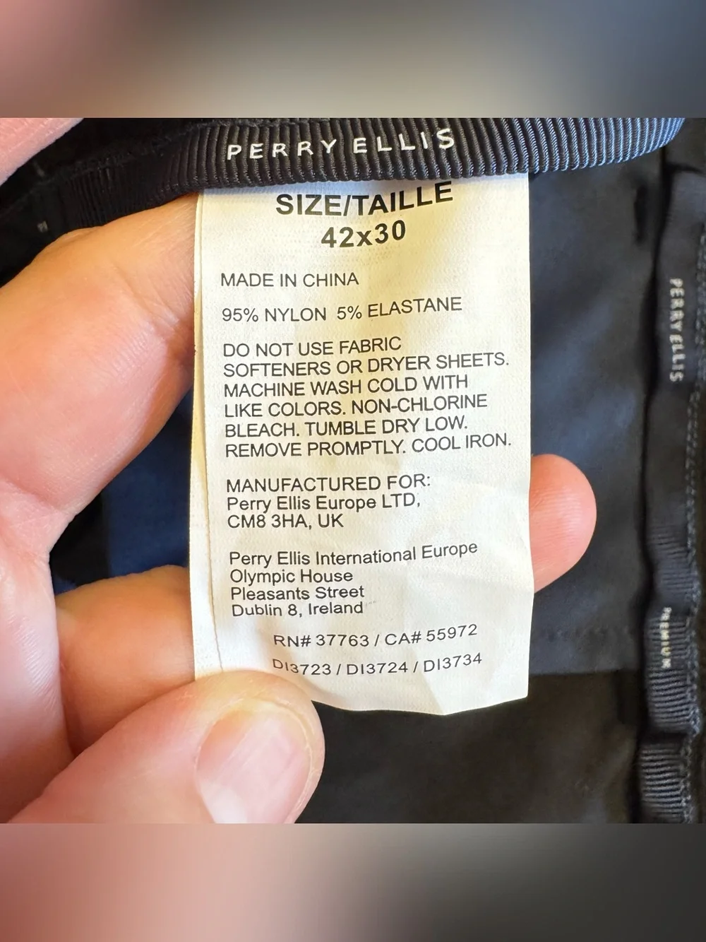 Perry Ellis perry ellis