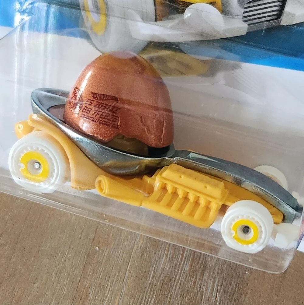 Mattel hook acceleracers