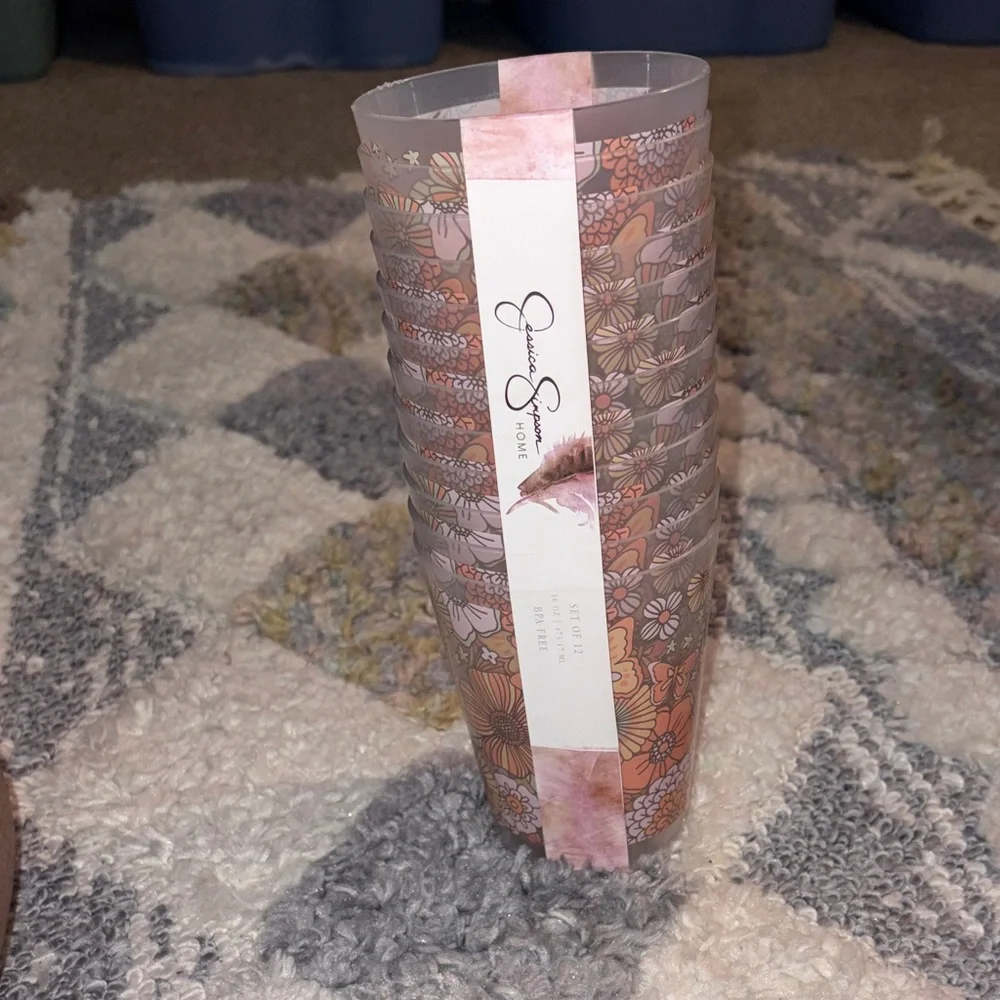 Jessica Simpson Floral Cups- 12 Pack