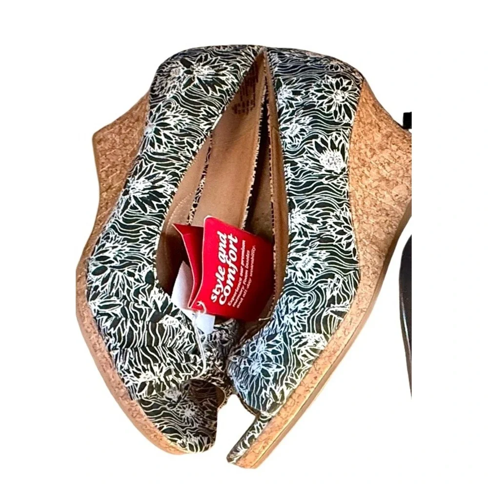 owned heels