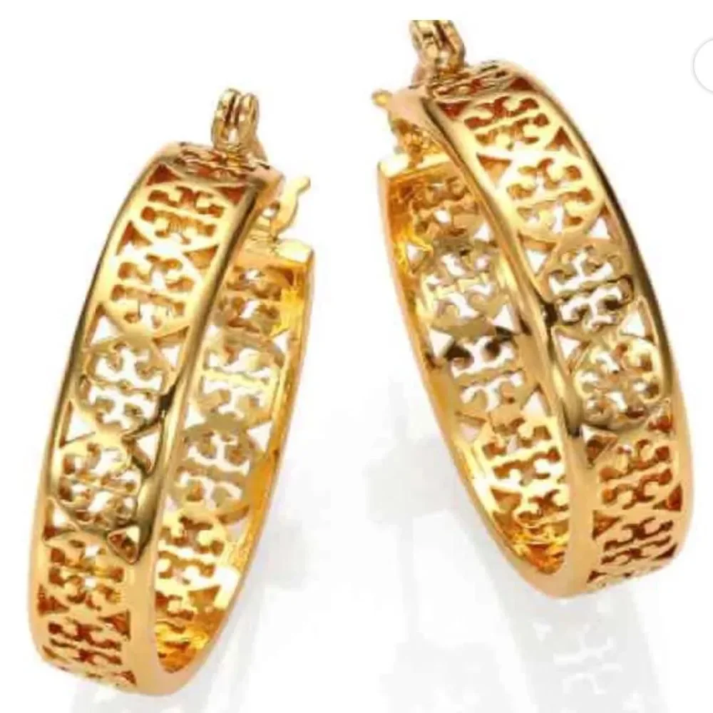 Tory Burch tory burch