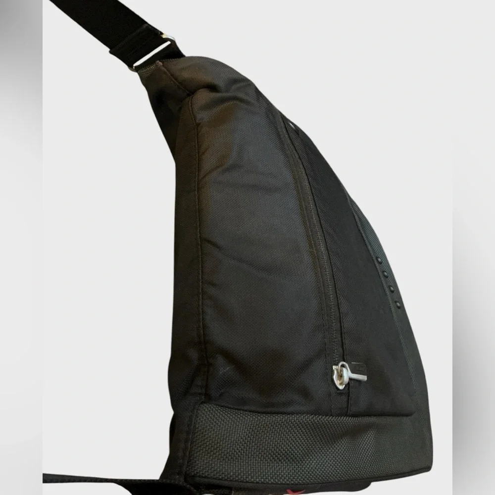 Tumi tech crossbody